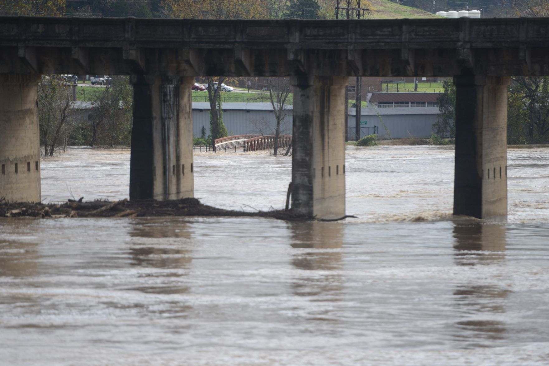10 Flood Day 2.jpg